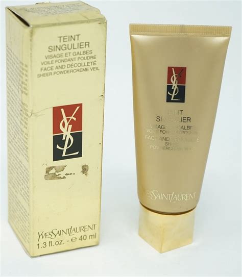 Yves Saint Laurent Foundation Teint Singulier Reviews 2024